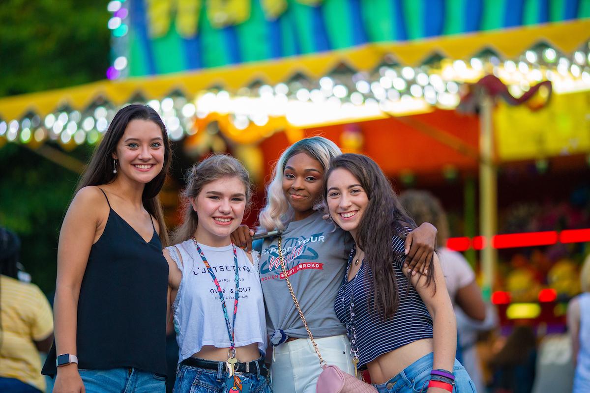Monocle Madness: Govs celebrate the new school year New and returning Govs enjoyed food, games and rides in a carnival atmosphere at Monocle Madness on Aug. 24, 2019. Monocle Madness celebrates Austin Peay's unique community.