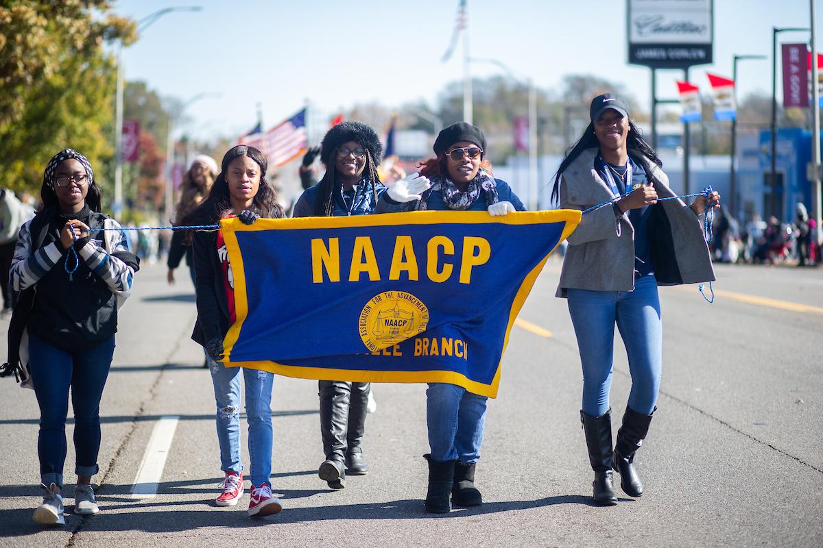 Photos: Scenes from Saturday’s Homecoming celebrations Homecoming Week at Austin Peay State University culminated on Saturday night with the Veterans Homecoming Parade, the Homecoming game, the crowning of the Homecoming king and queen, the Alumni Awards Lunch and the NPHC Homecoming Step Show.