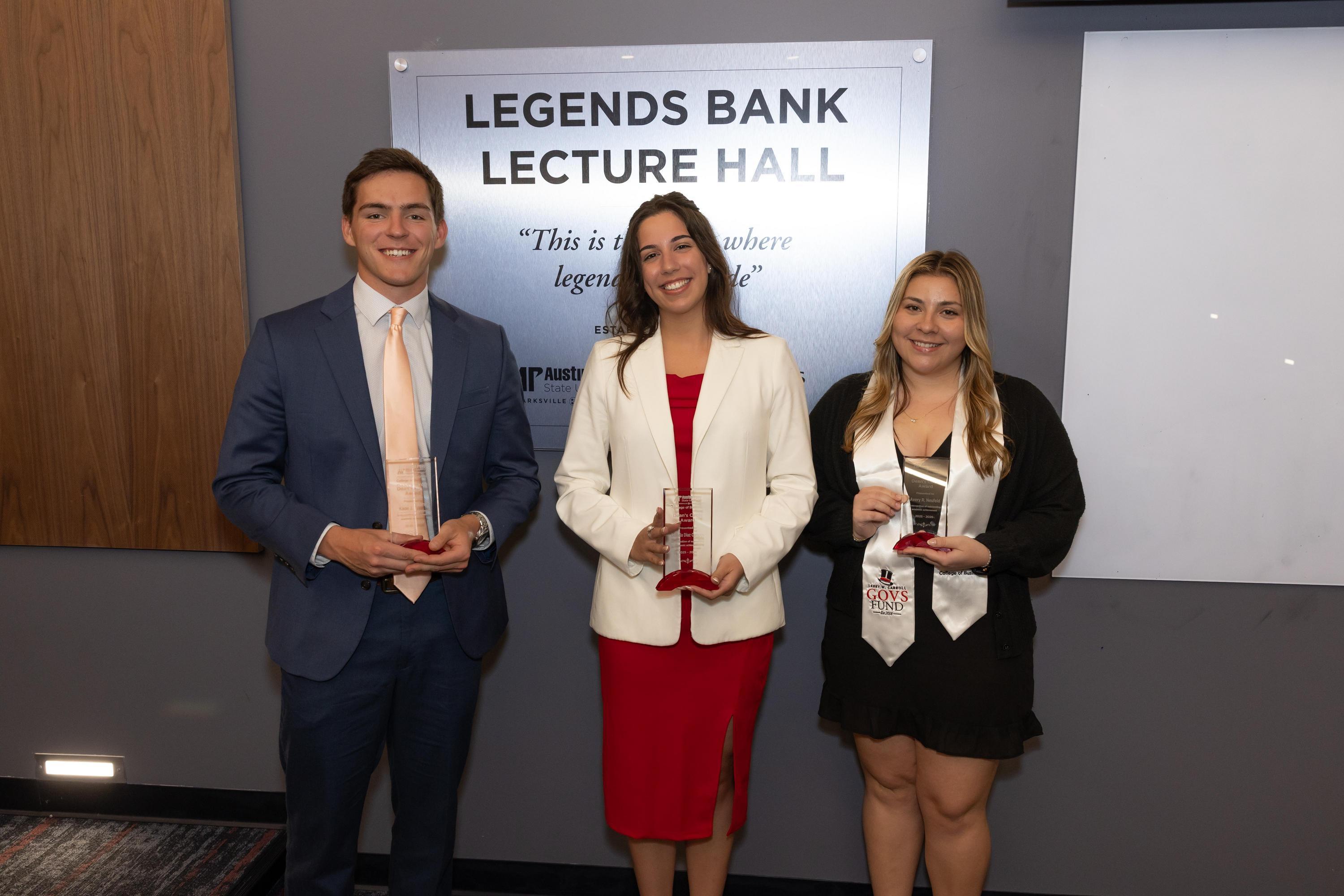 Dean's Circle student honorees