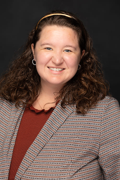 Shannon Zelek's headshot