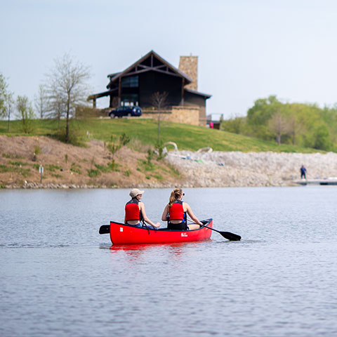 APSU students kayak on the cumberland river