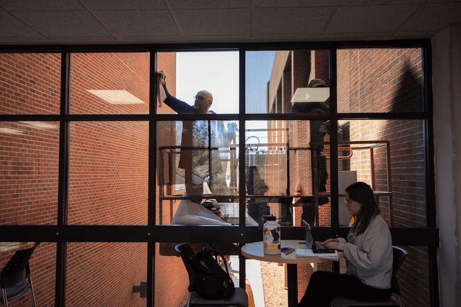 Austin Peay installs window treatment to reduce bird collisions at Sundquist Science Center