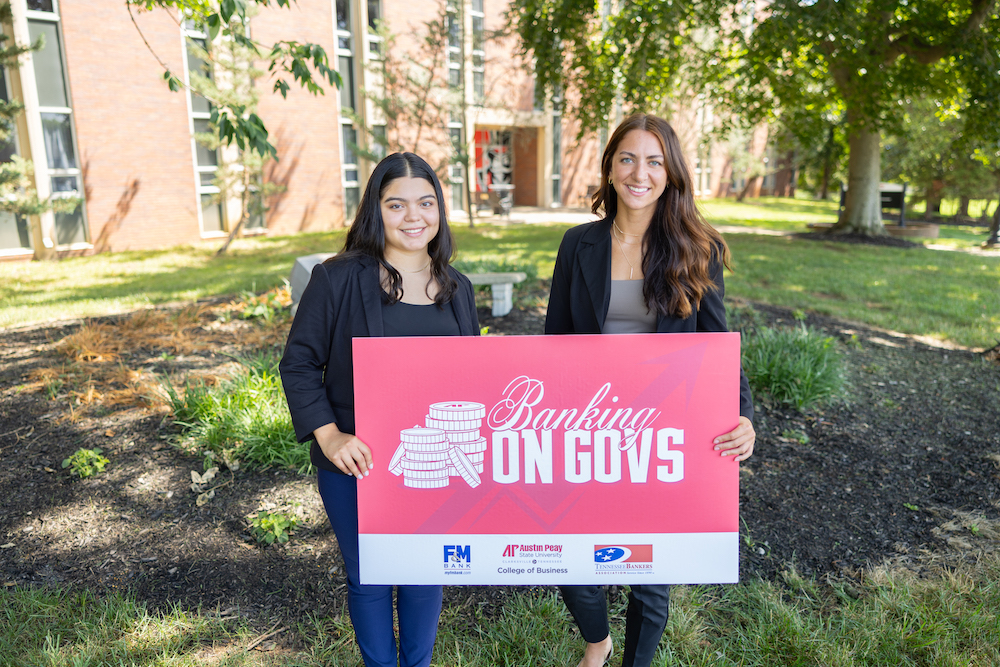 Left to right: Lesly Moreno and Piper Conditt are the first students to complete the Banking on Govs program. 