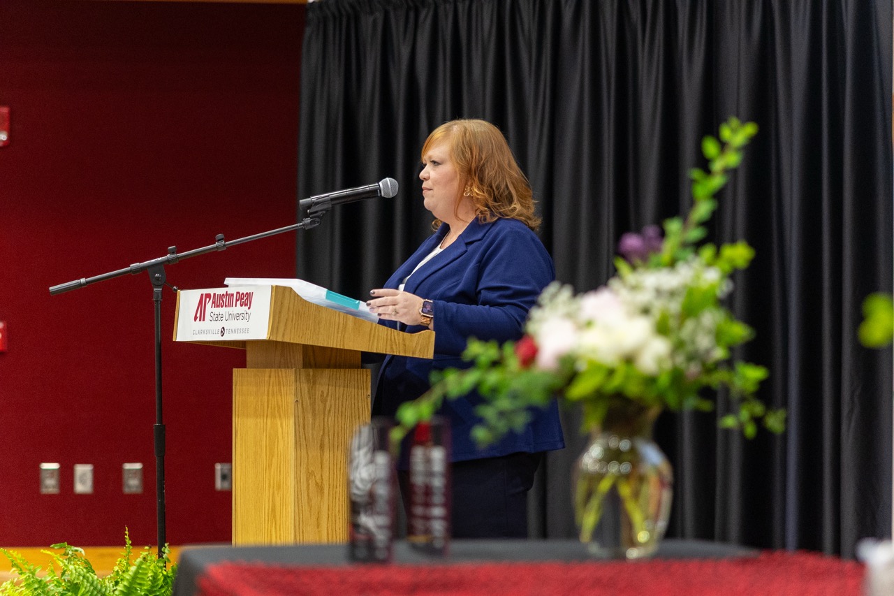 Dr. Brandi De La Cruz, the 2025-26 Tennessee Teacher of the Year, delivers a keynote during the Eriksson College of Education’s Award & Celebration Ceremony, Aug. 30, at Austin Peay State University.