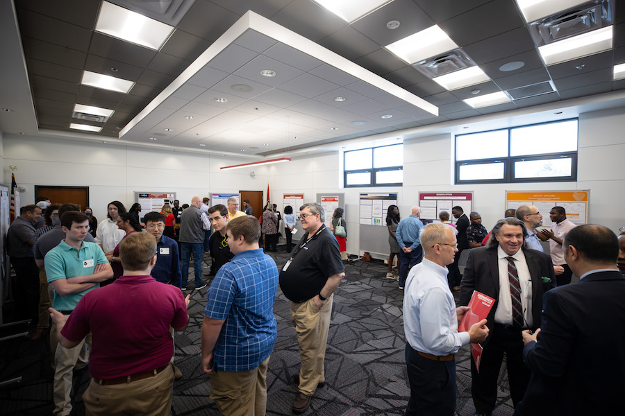 Innovation Experience’ showcases STEM student work to industry partners