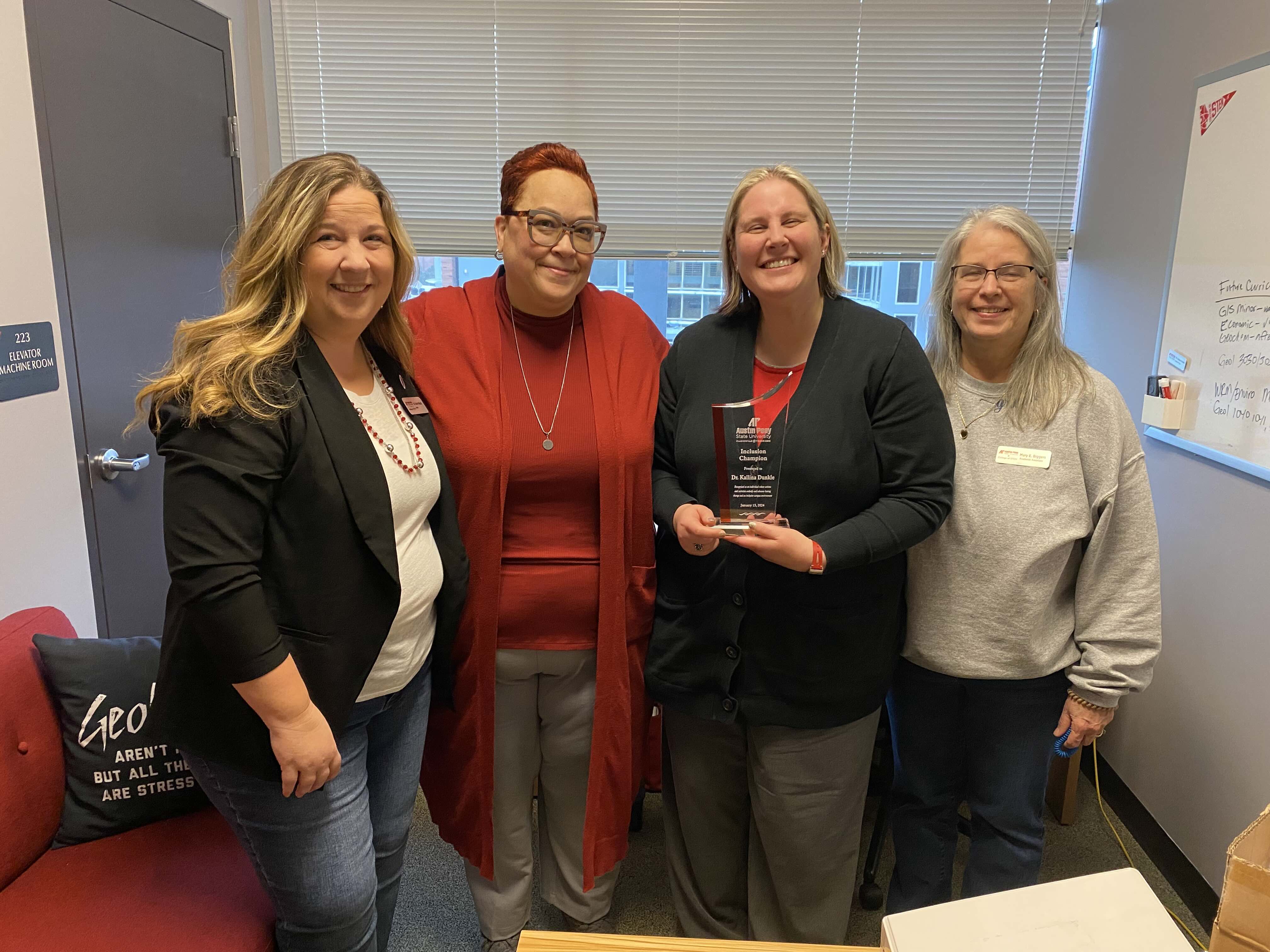 Austin Peay’s Dr. Kallina Dunkle wins Inclusion Champion Award for DEI work
