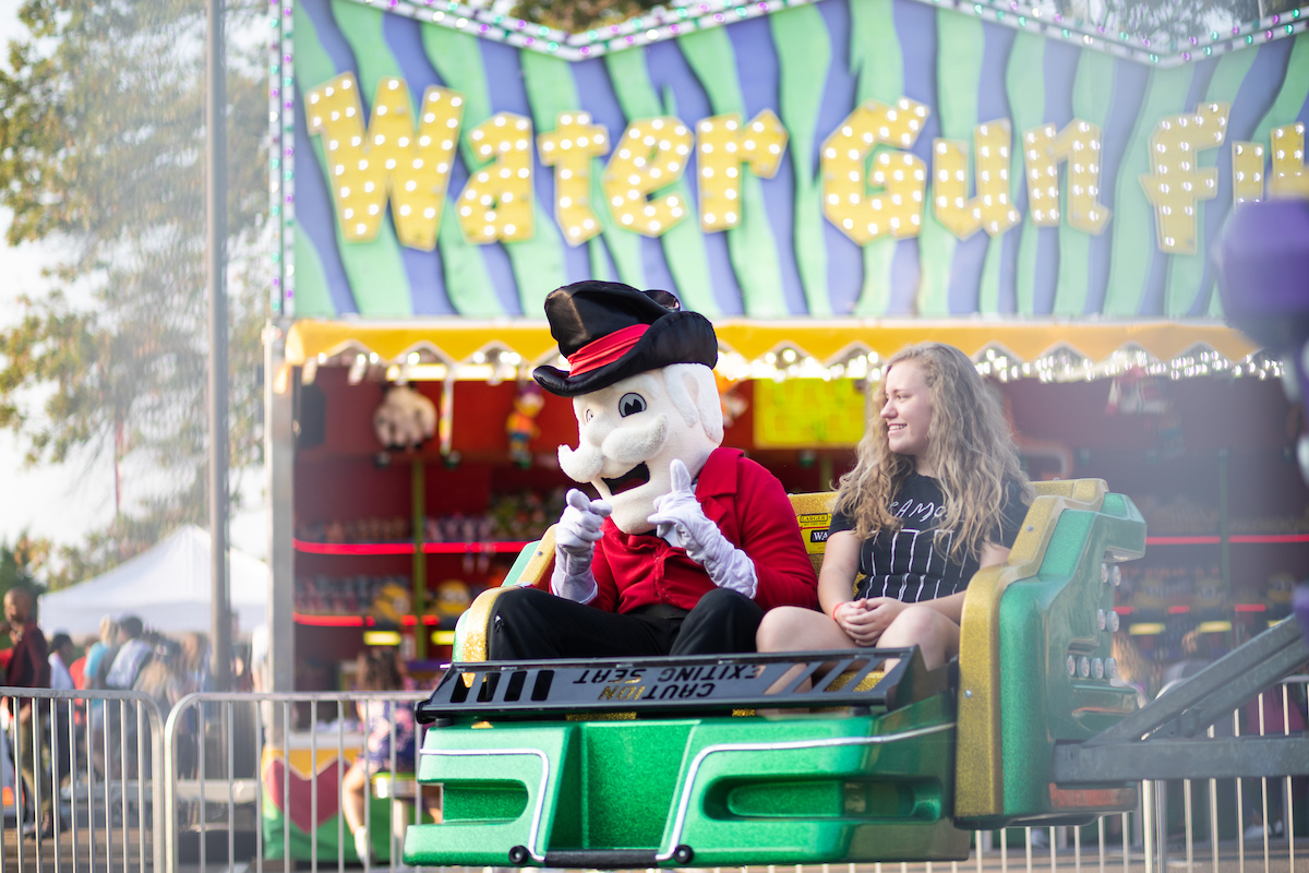 • Monocle Madness Carnival – 6 p.m. Saturday behind the library. An old-fashioned carnival 6 p.m. Saturday behind the library includes food, games and rides to welcome APSU students, faculty and staff to the start of another school year.