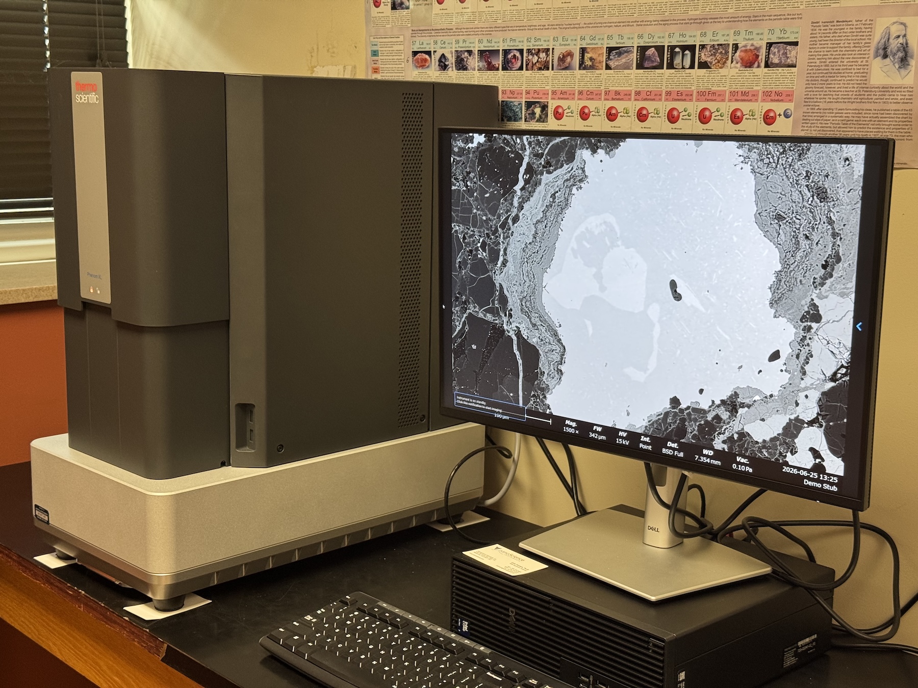 ees-microscope
