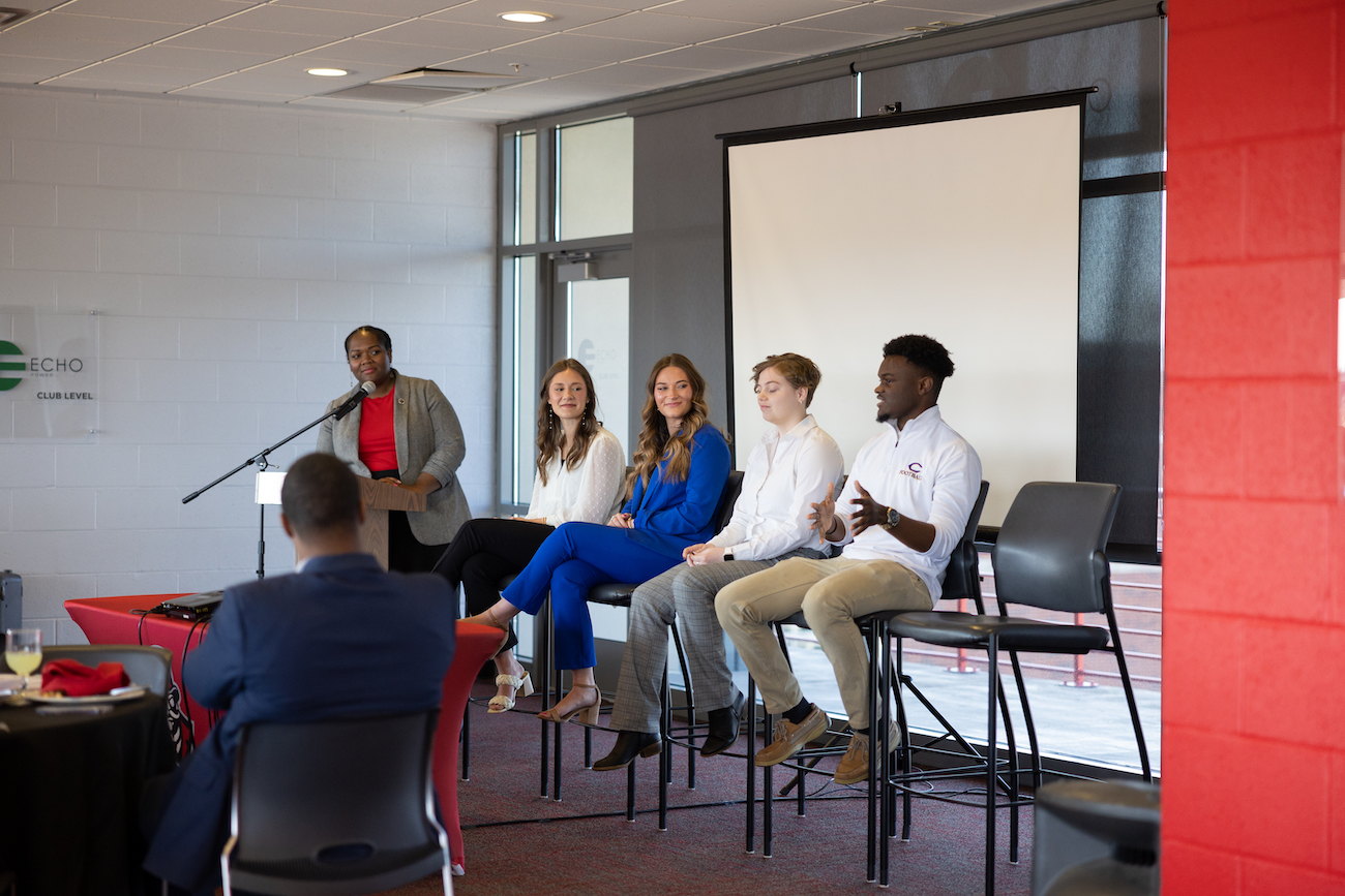 Austin Peay State University students participate in a panel moderated by Dannelle Whiteside, vice president for legal affairs and organizational strategy, as part of the Leadership Exchange program for school district leaders. 