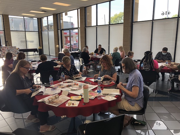 Participants make collages in the LTAI sessoin