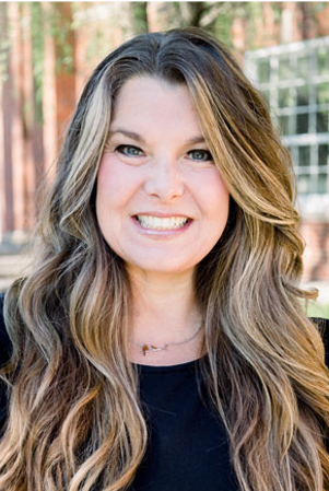 Headshot of Terri Clark