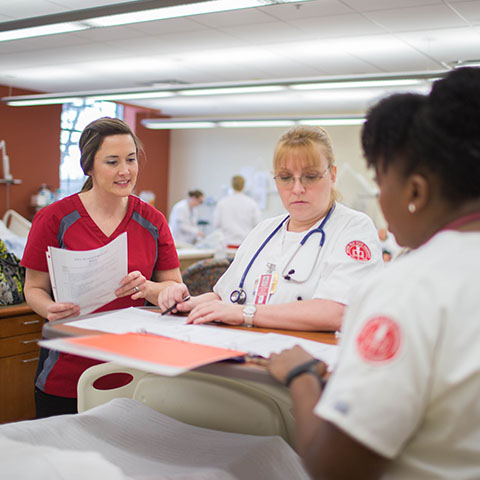 Nursing students work in McCord lab